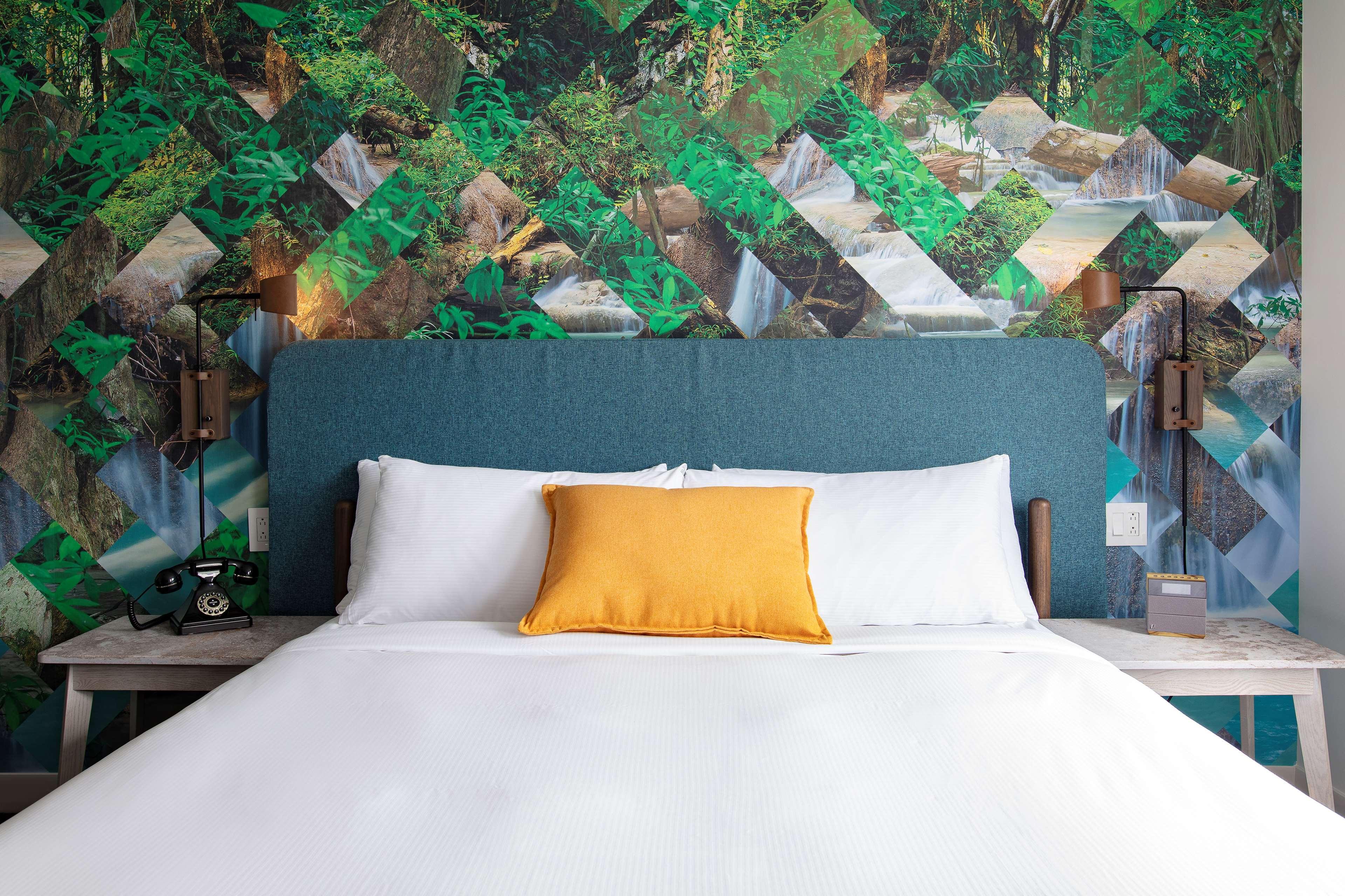 Canvas Moncton, Tapestry Collection By Hilton Zewnętrze zdjęcie